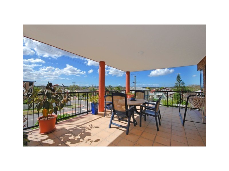 1/57 Eighth Avenue, Coorparoo QLD 4151