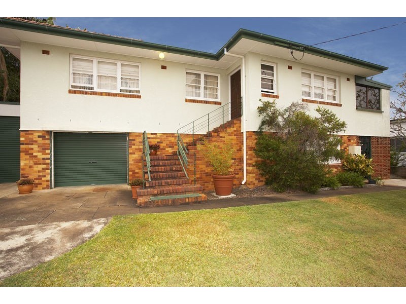 67 Macaulay Street, Coorparoo QLD 4151