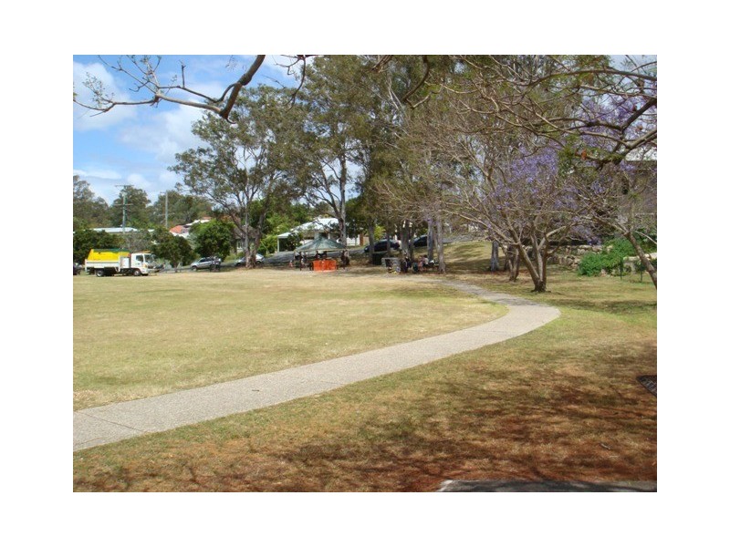 38 Park Street, Coorparoo QLD 4151