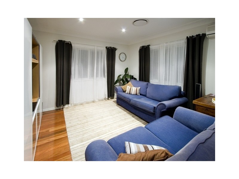 22 Elgar Street, Holland Park QLD 4121