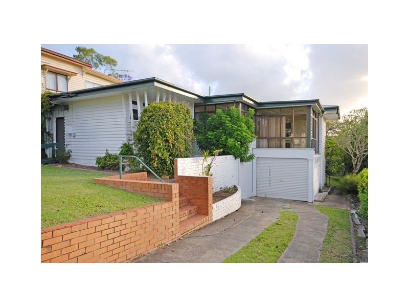 7 Spica Street, Coorparoo QLD 4151