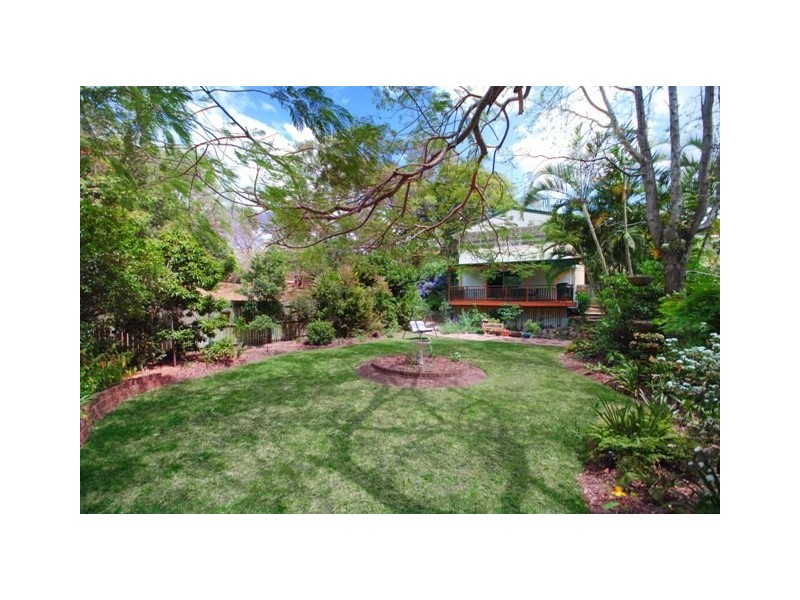 60 Park Street, Coorparoo QLD 4151