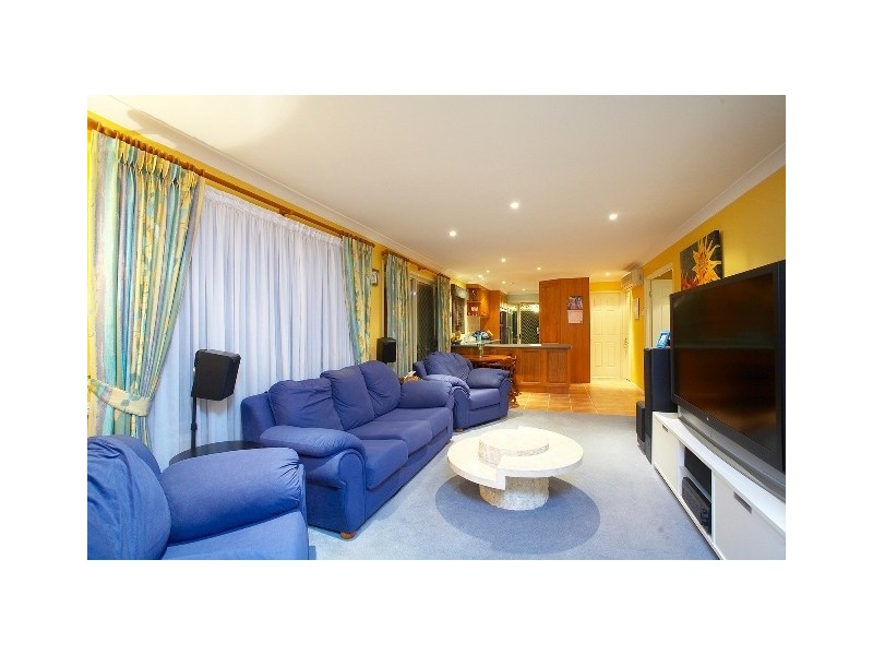 18 Lancaster Street, Coorparoo QLD 4151