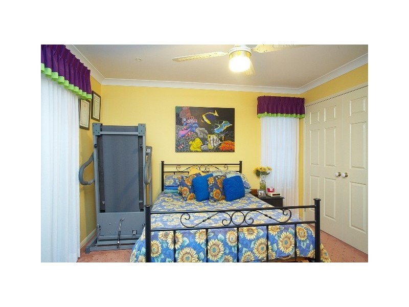 18 Lancaster Street, Coorparoo QLD 4151