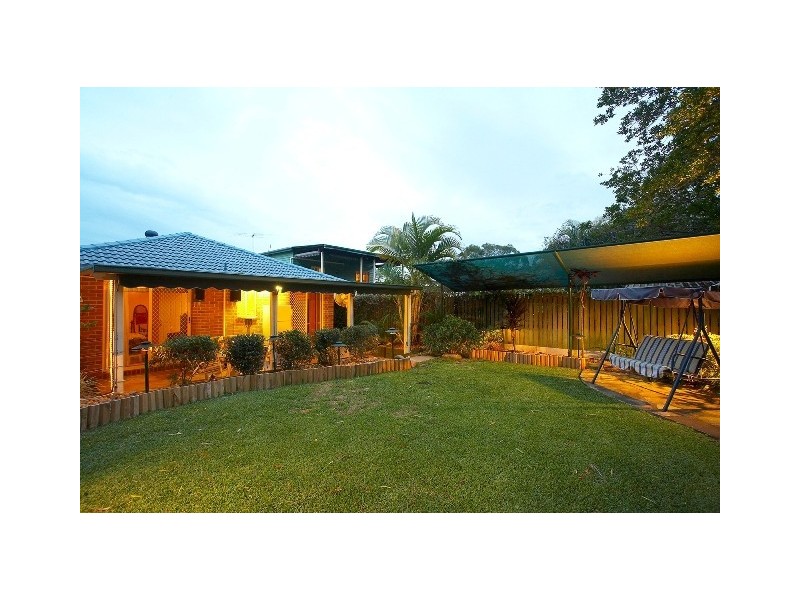 18 Lancaster Street, Coorparoo QLD 4151