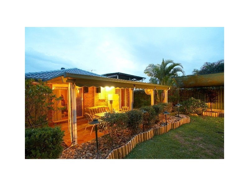 18 Lancaster Street, Coorparoo QLD 4151