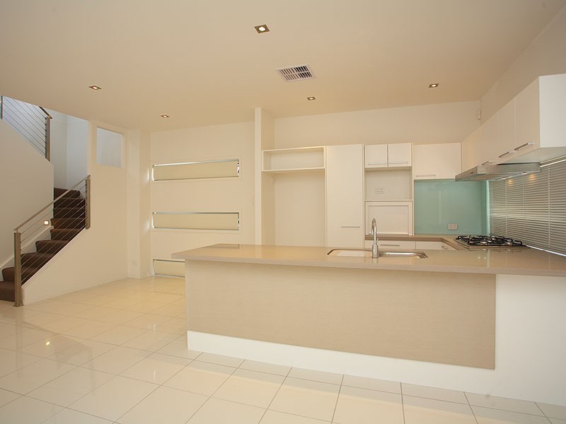 236a Riding Road, Balmoral QLD 4171