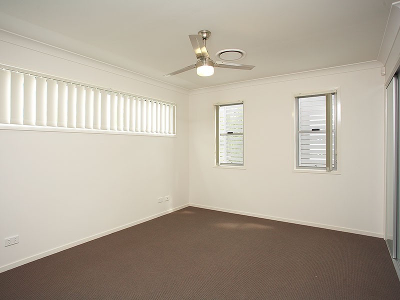 236a Riding Road, Balmoral QLD 4171