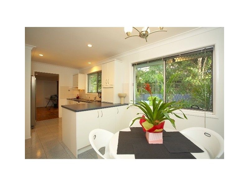 68 Lancaster Street, Coorparoo QLD 4151