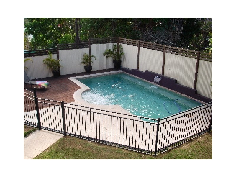 18 Thelma Street, Mount Gravatt East QLD 4122