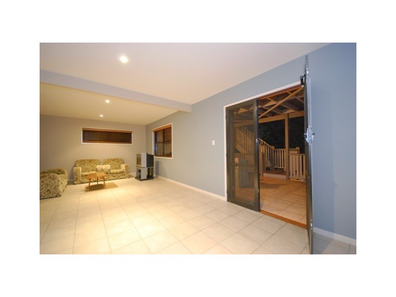 30 Illidge Street, Coorparoo QLD 4151