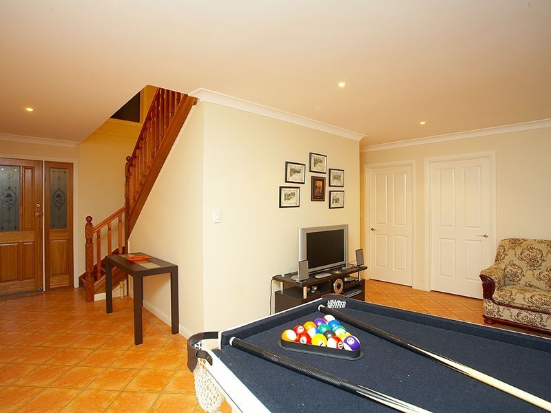 66 The Promenade, Camp Hill QLD 4152