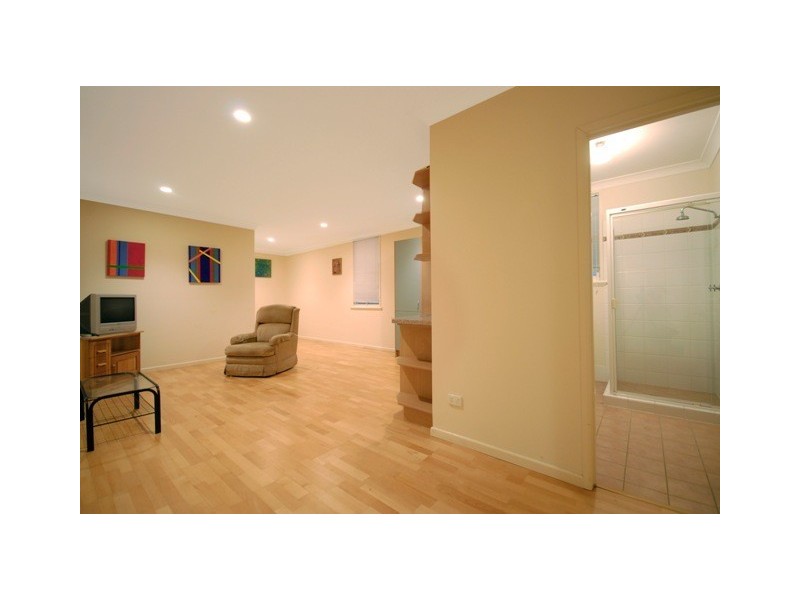 50 Ninth Avenue, Coorparoo QLD 4151