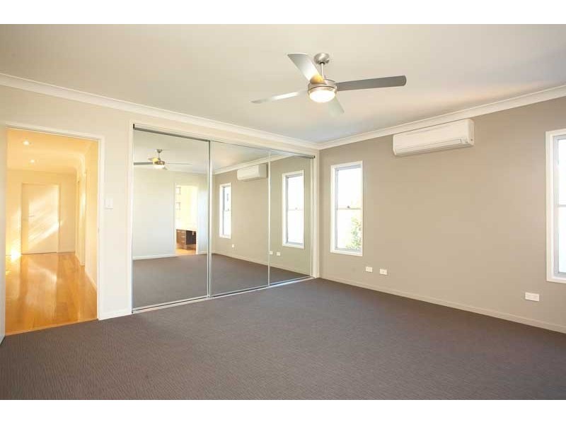 50 Kingfisher Lane, East Brisbane QLD 4169