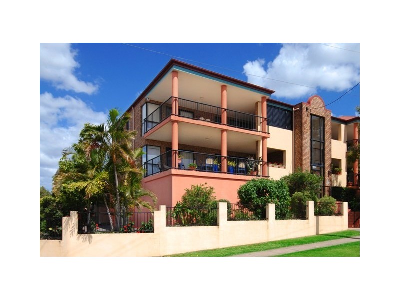 1/57 Eighth Avenue, Coorparoo QLD 4151