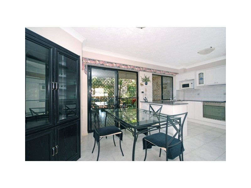 1/57 Eighth Avenue, Coorparoo QLD 4151