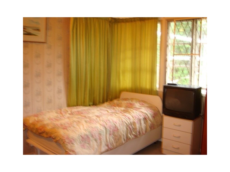 14 Diamond Street, Holland Park QLD 4121