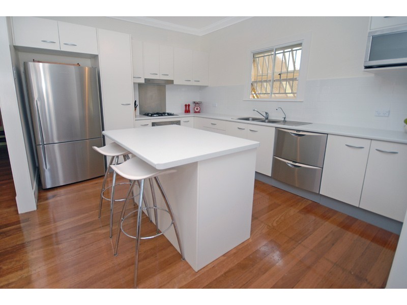 48 Stella Street, Holland Park QLD 4121