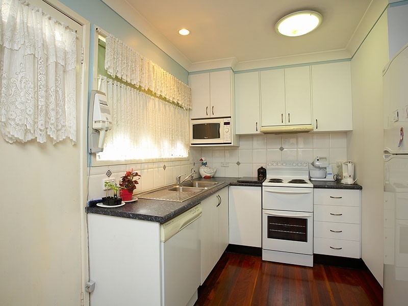 65 Mountain Street, Mount Gravatt QLD 4122