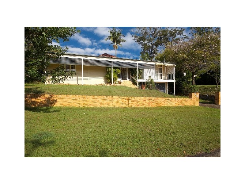 23 Perihelion Street, Coorparoo QLD 4151