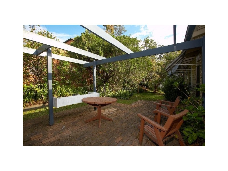23 Perihelion Street, Coorparoo QLD 4151