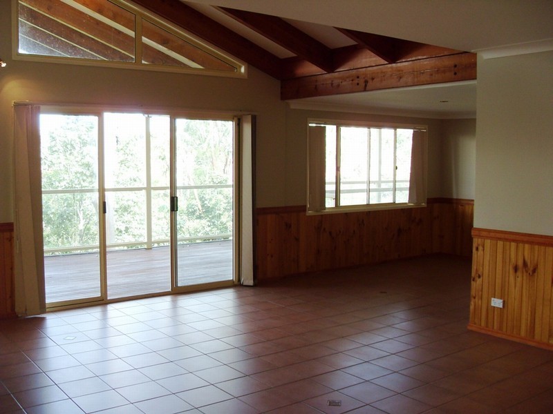 33 Silkyoak Way, Albany Creek QLD 4035