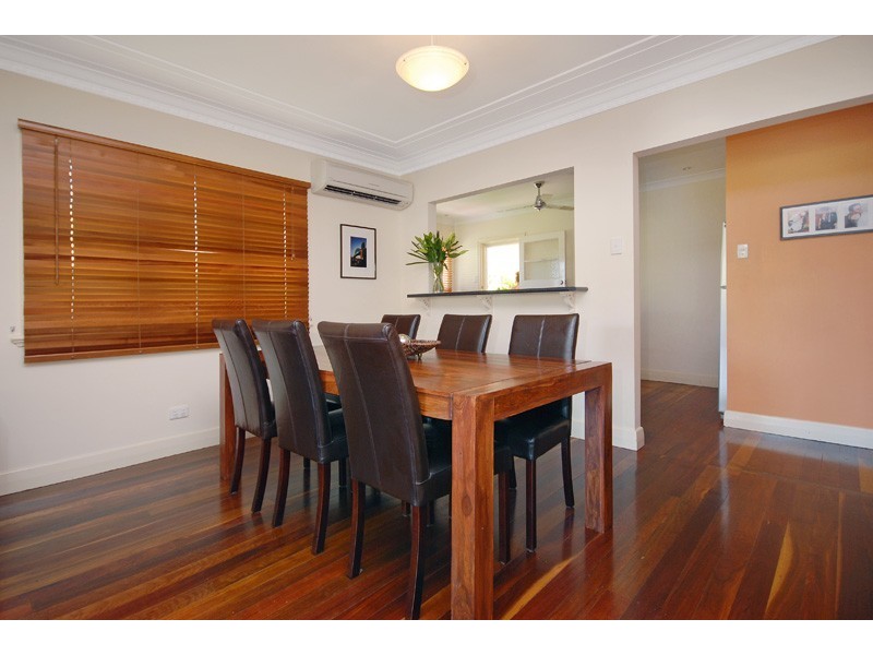 39 Walker Street, Coorparoo QLD 4151