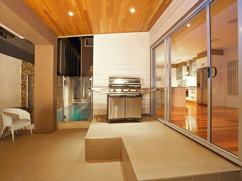 105 Strong Avenue, Graceville QLD 4075