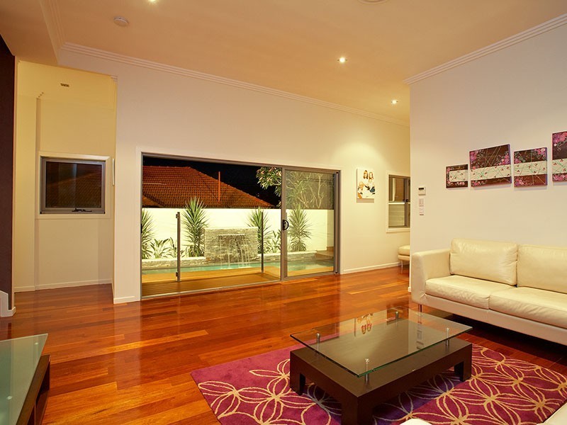 41 Oxley Drive, Holland Park QLD 4121