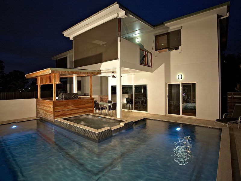 19 Garden Street, Greenslopes QLD 4120