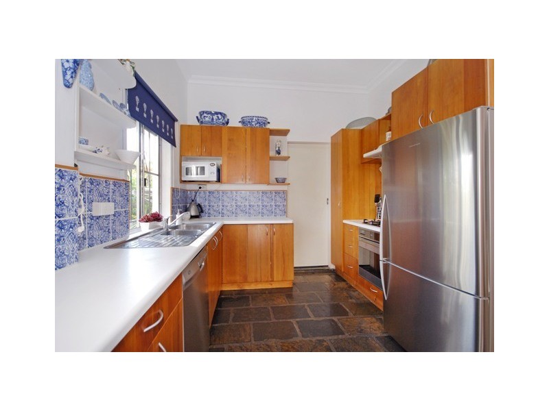 37 Marshall Road, Holland Park West QLD 4121