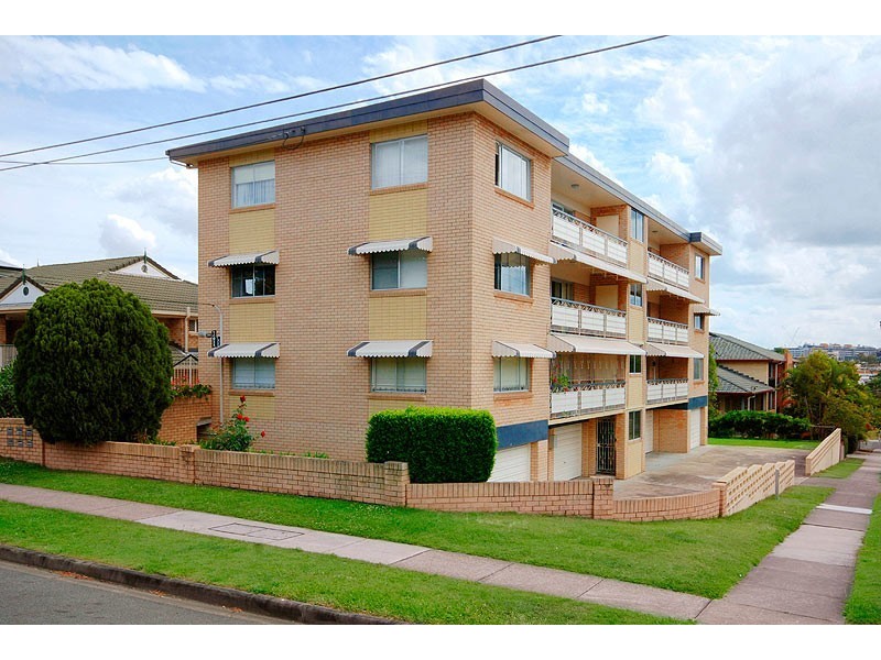 2/37 Rialto Street, Coorparoo QLD 4151