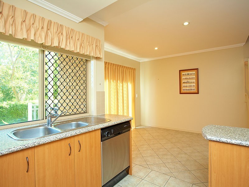 6/62 Leicester Street, Coorparoo QLD 4151