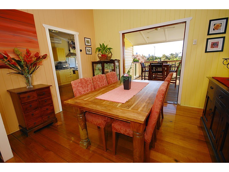 1194 Stanley Street East, Coorparoo QLD 4151