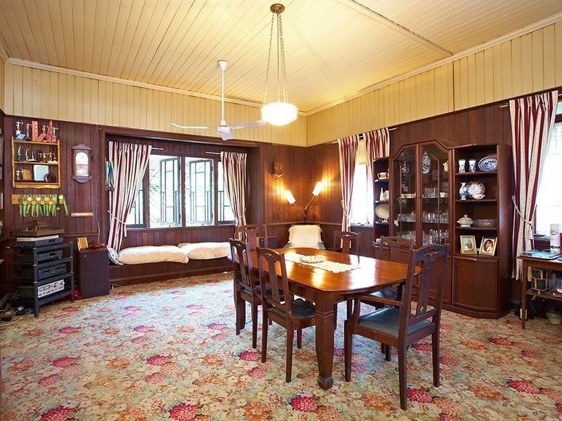 16 Emlyn Street, Coorparoo QLD 4151