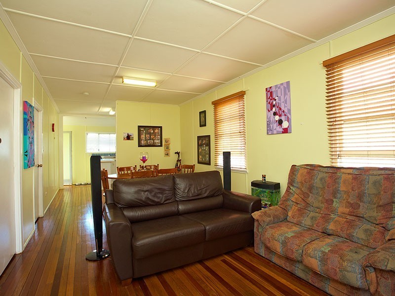 20 Corn Street, Holland Park West QLD 4121