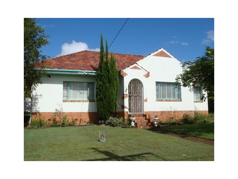 53 Raven Street, Camp Hill QLD 4152