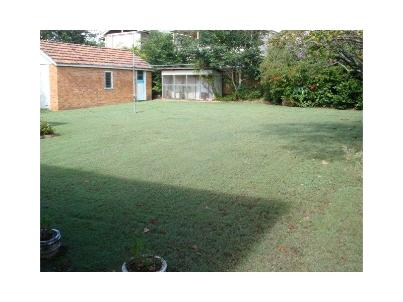 53 Raven Street, Camp Hill QLD 4152