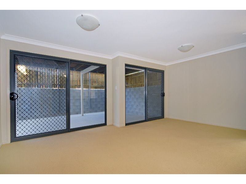 3/51-55 Daniells Street, Carina QLD 4152