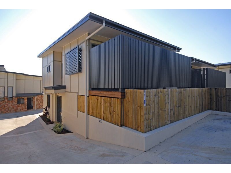 3/51-55 Daniells Street, Carina QLD 4152