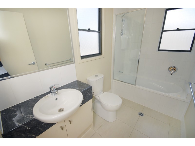 5/51-55 Daniells Street, Carina QLD 4152