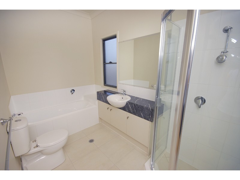 5/51-55 Daniells Street, Carina QLD 4152