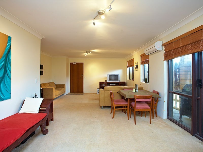 1/47 Rutland Street, Coorparoo QLD 4151