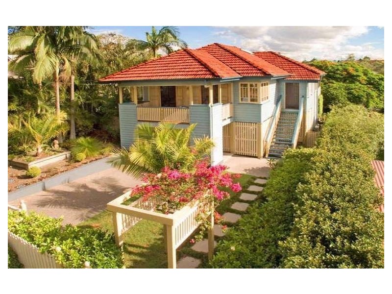 7 Henderson Street, Camp Hill QLD 4152