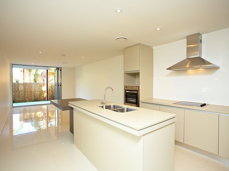 4/9 Olive Street, Morningside QLD 4170