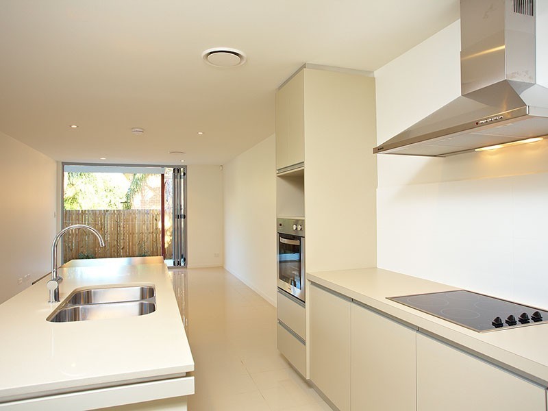 4/9 Olive Street, Morningside QLD 4170