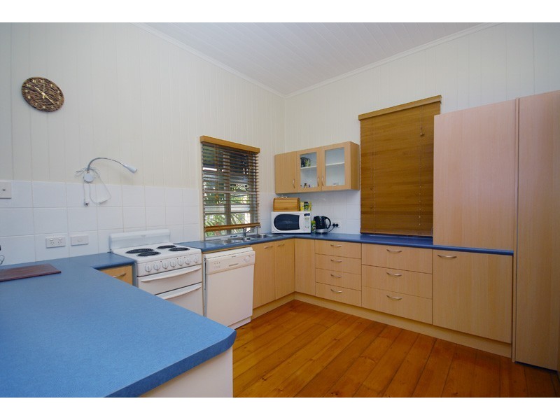 95 Ekibin Road, Annerley QLD 4103