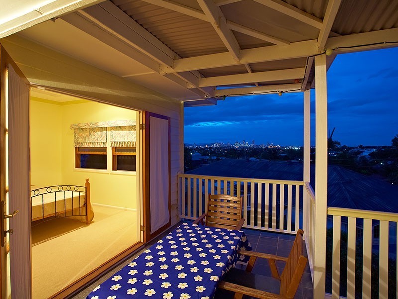 55 Illidge Street, Coorparoo QLD 4151