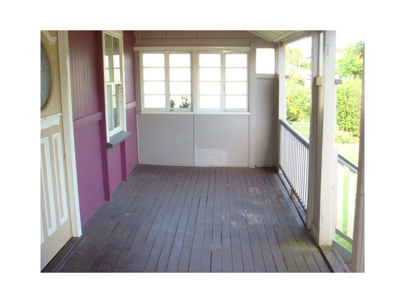 38 Temple Street, Coorparoo QLD 4151