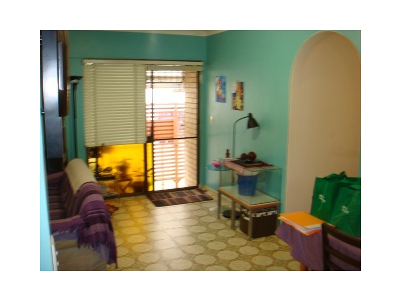 47 McIlwraith Avenue, Norman Park QLD 4170